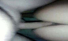 Loira tem sua vagina apertada fodida em um vídeo pornô amador